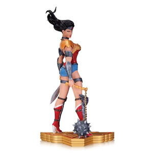 Wonder Woman Art Of War Statue By Tony Daniel