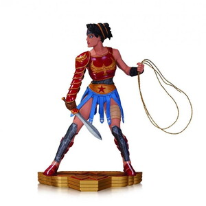 Wonder Woman Art Of War Statue By Cliff Chiang